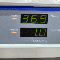 Fisher Scientific Isotemp Double Stack CO2 Incubator image 2